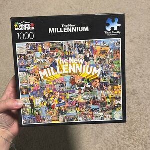 1000 piece White Mountain puzzle